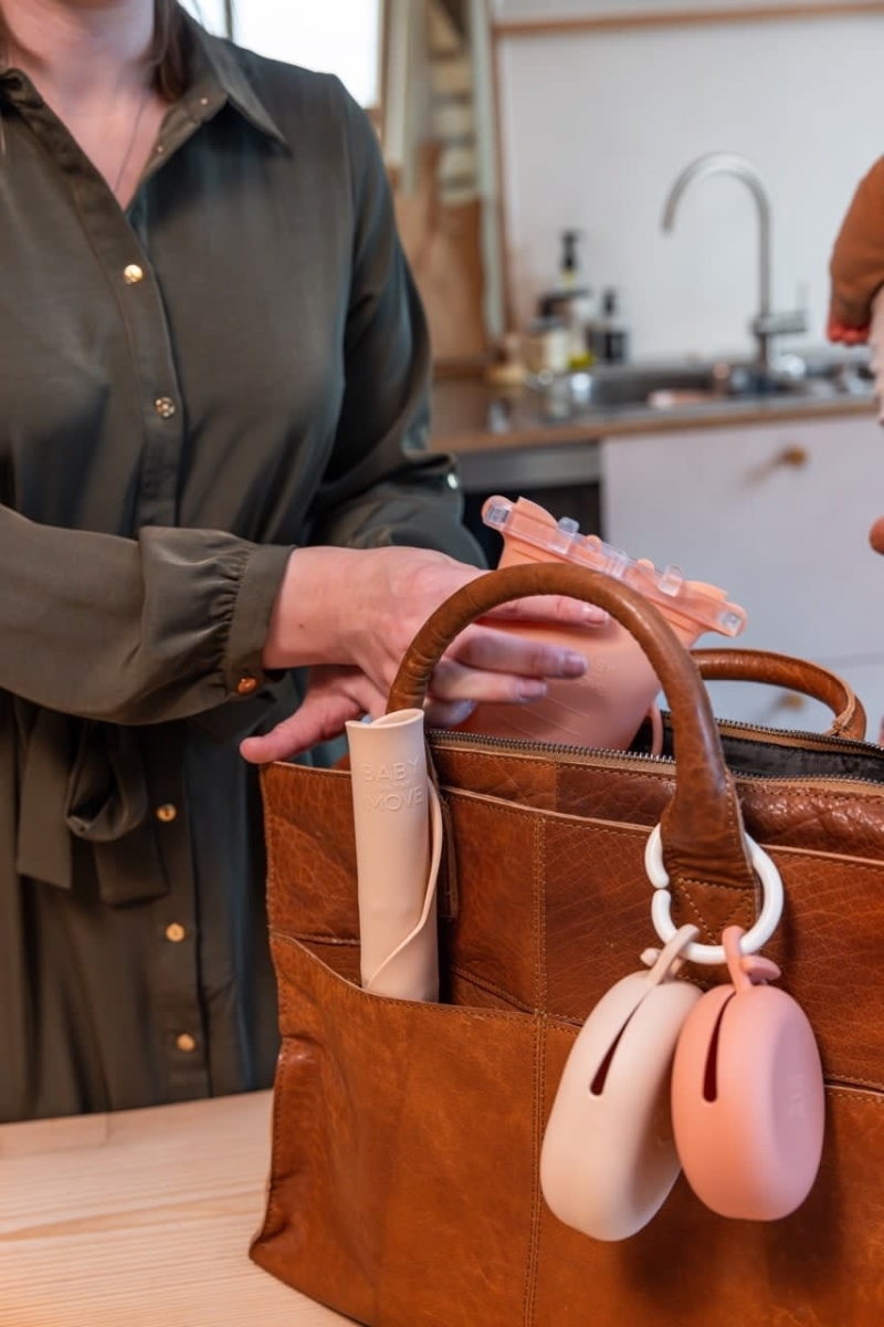 Baby on the Move - Yummy Clean Set - Afdruipmat en borstel - Blush