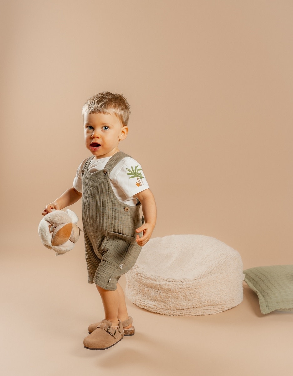 Noukie's - Set Tuinbroek en T-shirt - Cute Gorilla