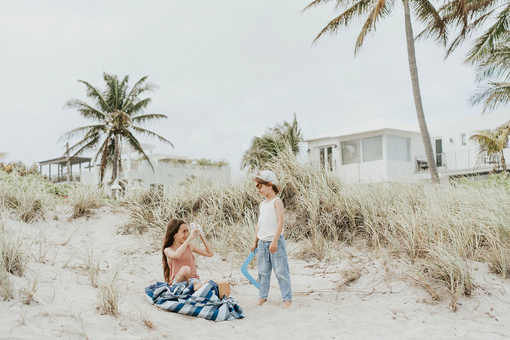 Play & Go - Speeltapijt/Opbergzak Outdoor Blue/green stripes - 140 cm