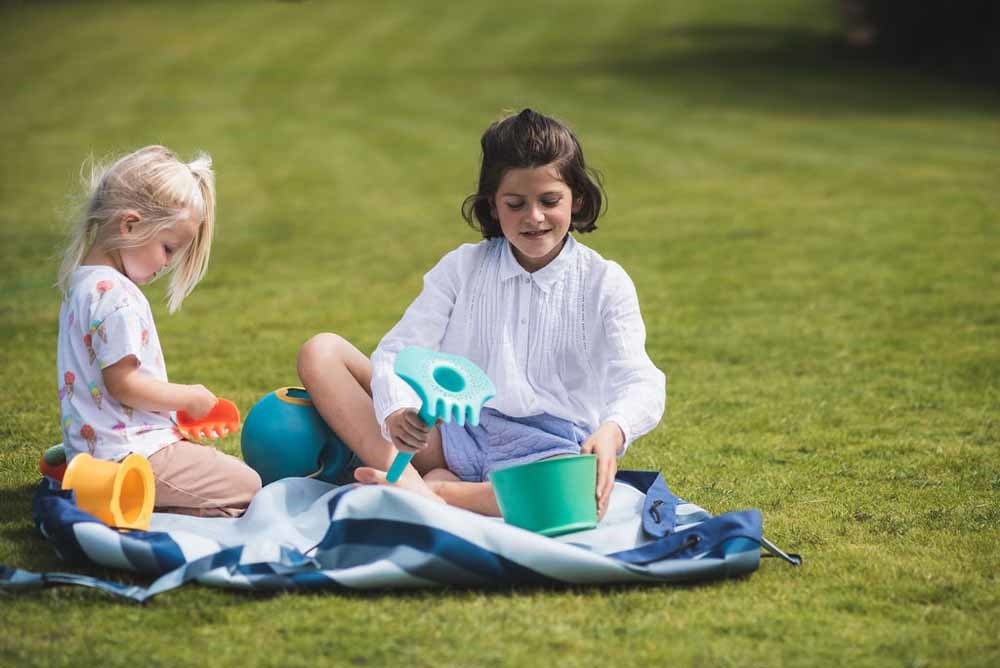 Play & Go - Speeltapijt/Opbergzak Outdoor Blue/green stripes - 140 cm