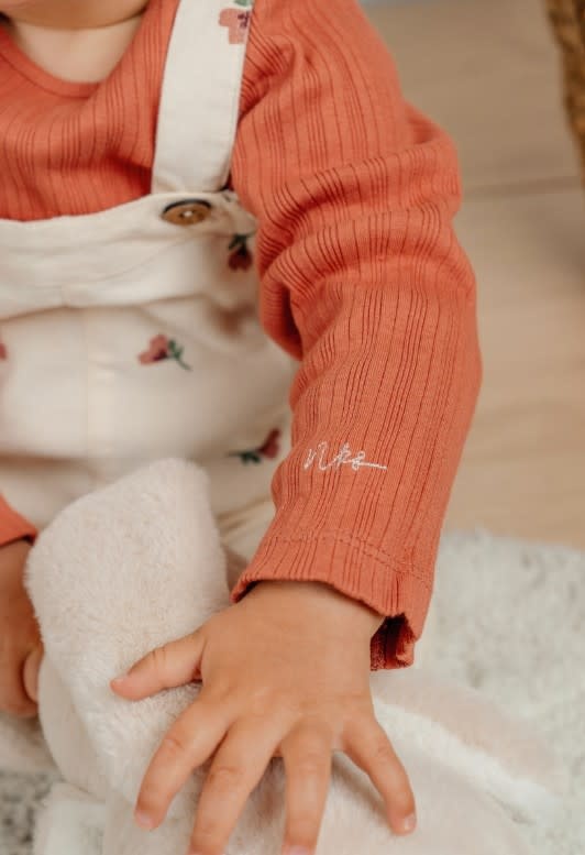 Noukie's - Salopette en t-shirt set in jersey met bloemetjesmotief