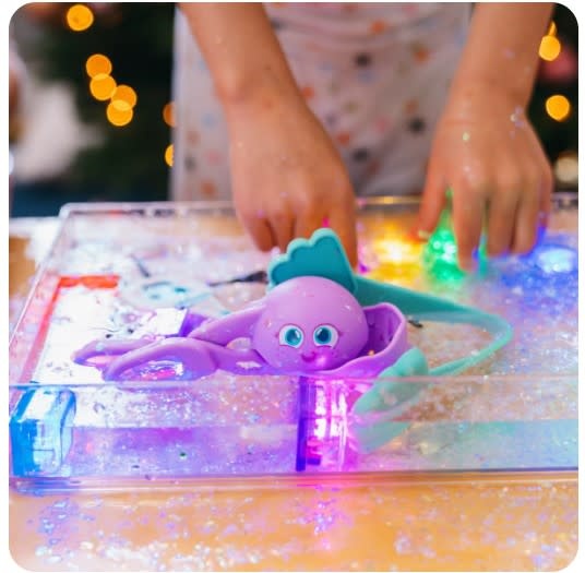 Glopals - Sensory play toolset - multicolor