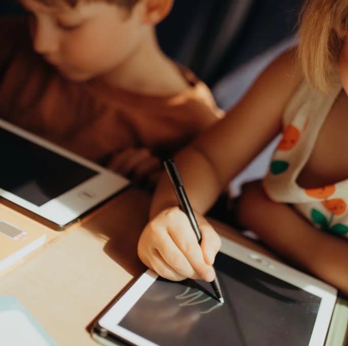 KIDYWOLF - Navullingen voor KIDYDRAW-MINI - "games" en "education"