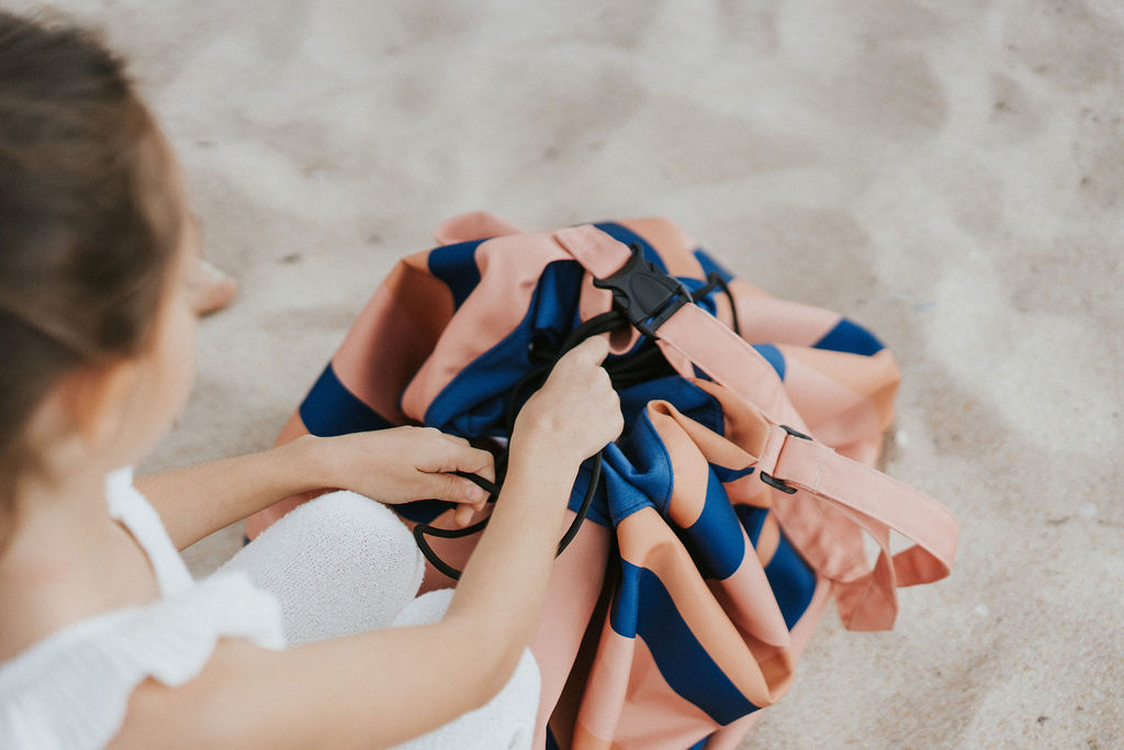 Play & Go - Speeltapijt/Opbergzak Outdoor - Mokka Stripes