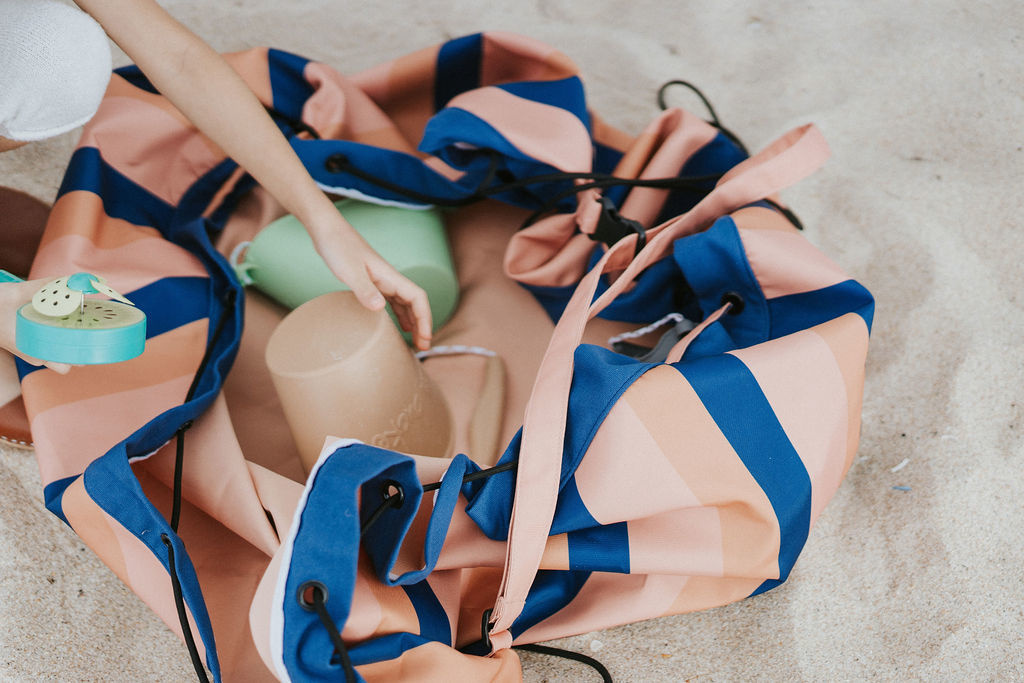 Play & Go - Speeltapijt/Opbergzak Outdoor - Mokka Stripes