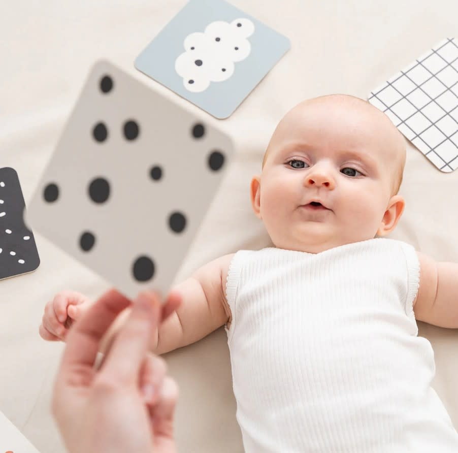 Done by deer - Baby contrast cards 10-pack - Elphee - Colour mix